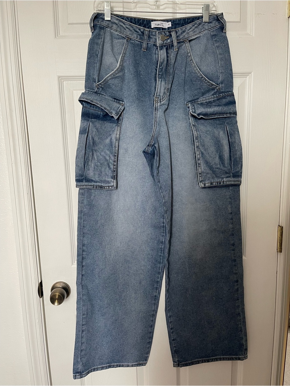 Rue21 Relaxed Cargo Jeans - Blue Wash